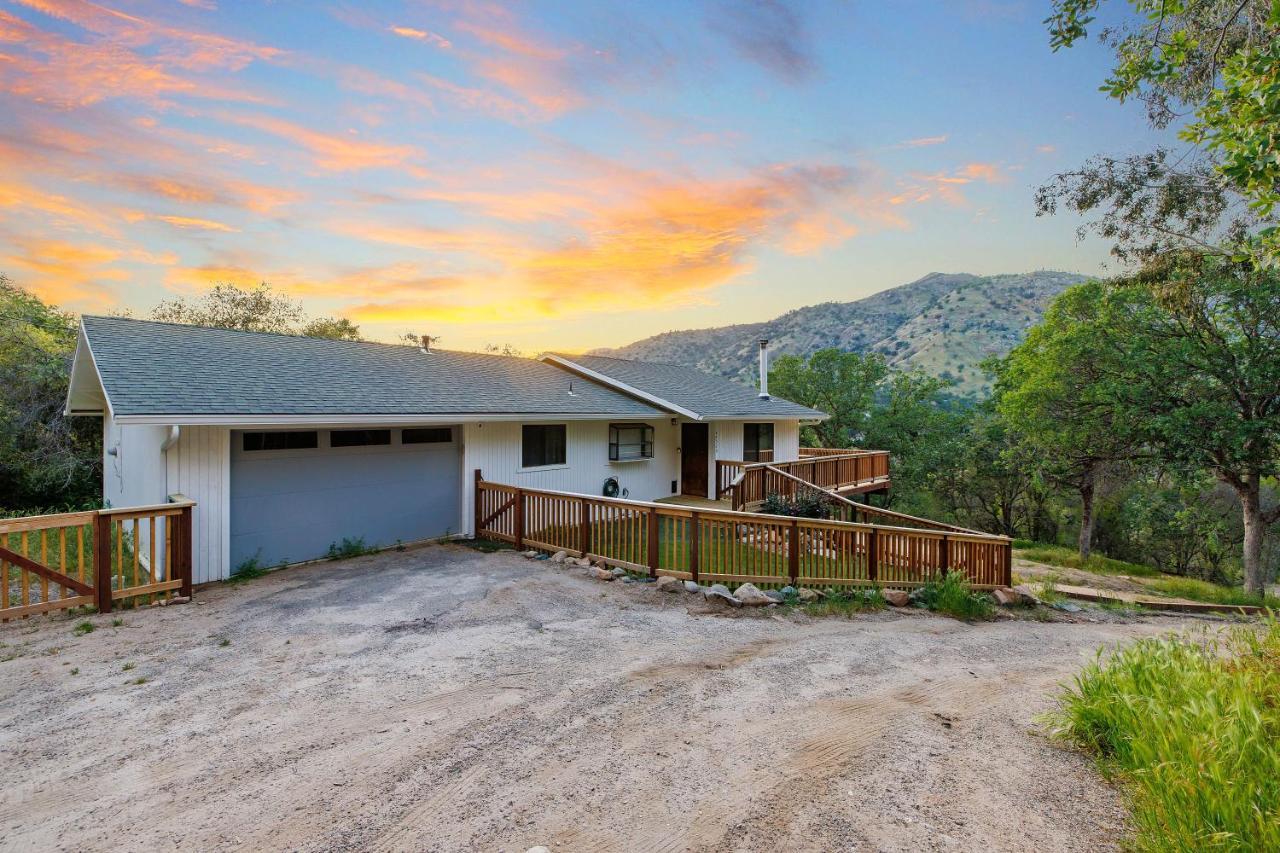 Casita 3 Rios Secluded Mountain Top Home Minutes To Sequoias & Kings Canyon Three Rivers Exterior photo